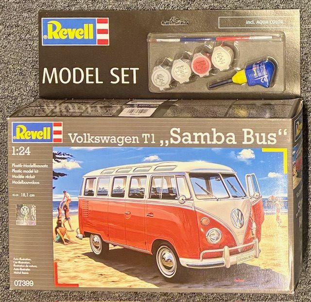 Hobbymodell Revell Model Set VW T1 Samba bus